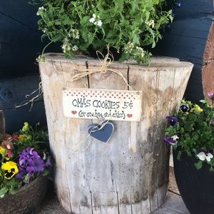 Oma’s Cookies Sign